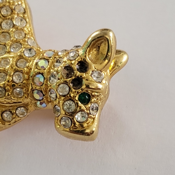 Dog pin - Picture 3 of 3